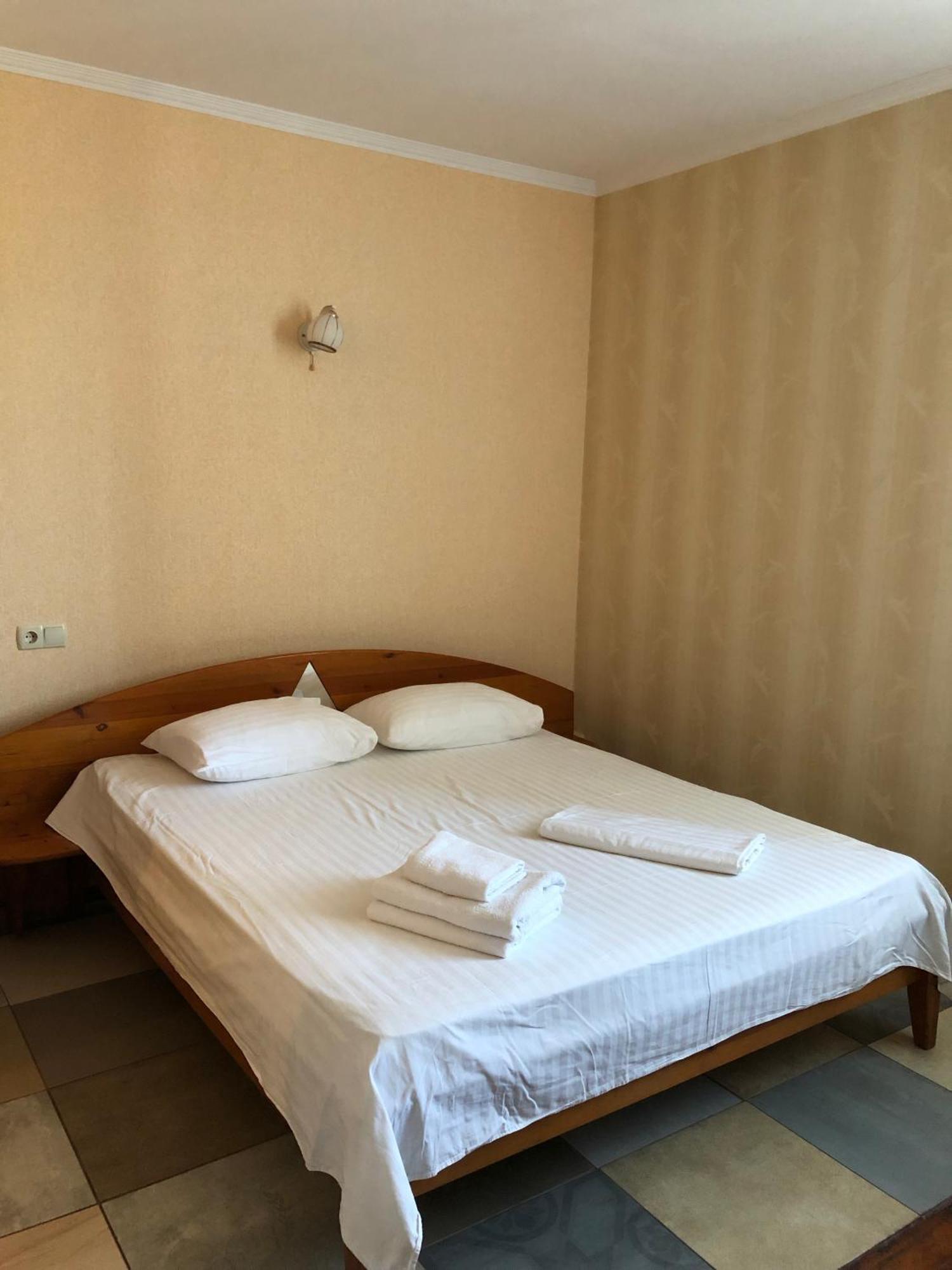 Zhuliany City Hotel Gatnoye Εξωτερικό φωτογραφία