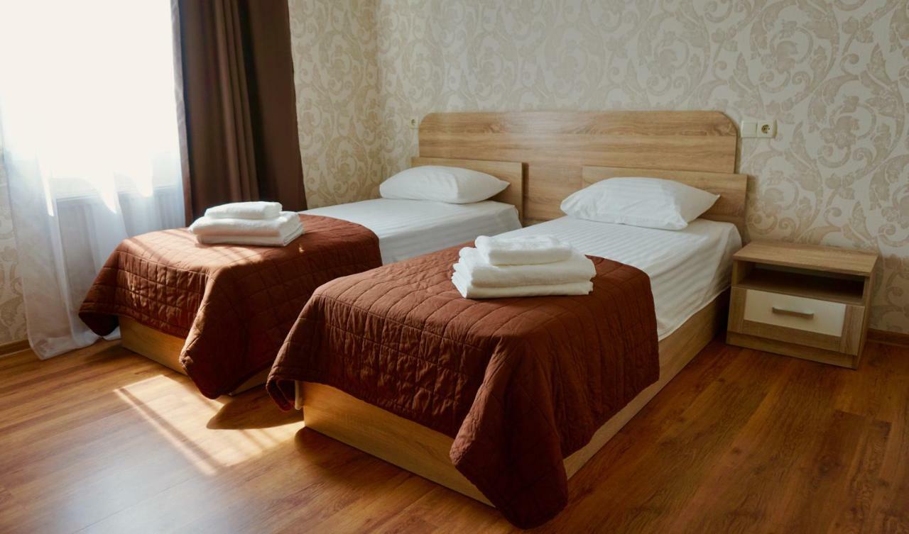 Zhuliany City Hotel Gatnoye Εξωτερικό φωτογραφία
