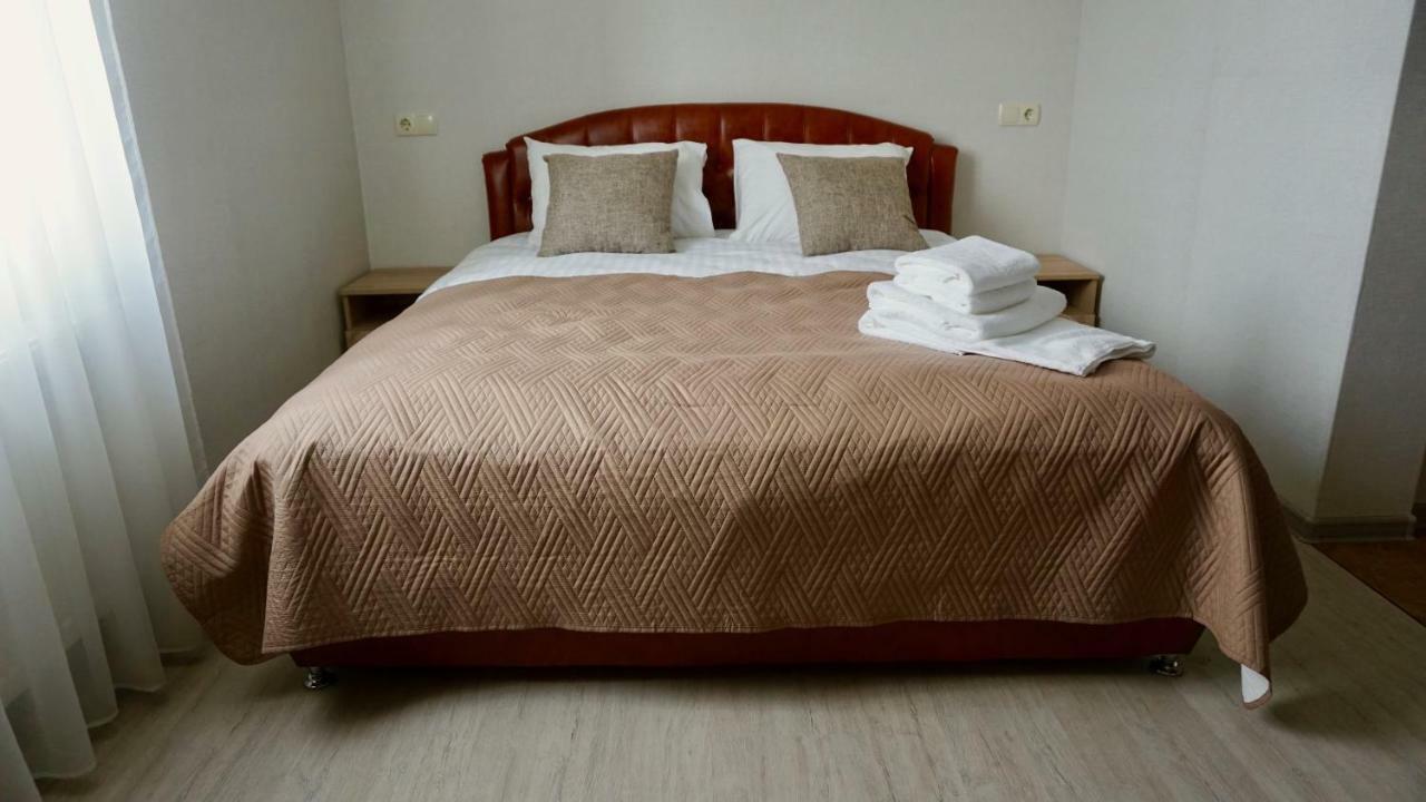 Zhuliany City Hotel Gatnoye Εξωτερικό φωτογραφία