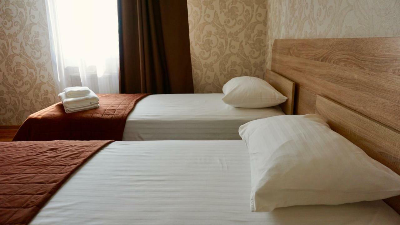 Zhuliany City Hotel Gatnoye Εξωτερικό φωτογραφία