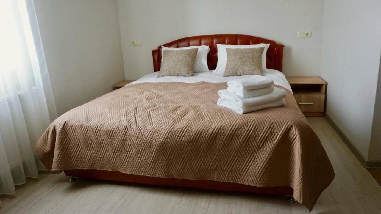 Zhuliany City Hotel Gatnoye Εξωτερικό φωτογραφία