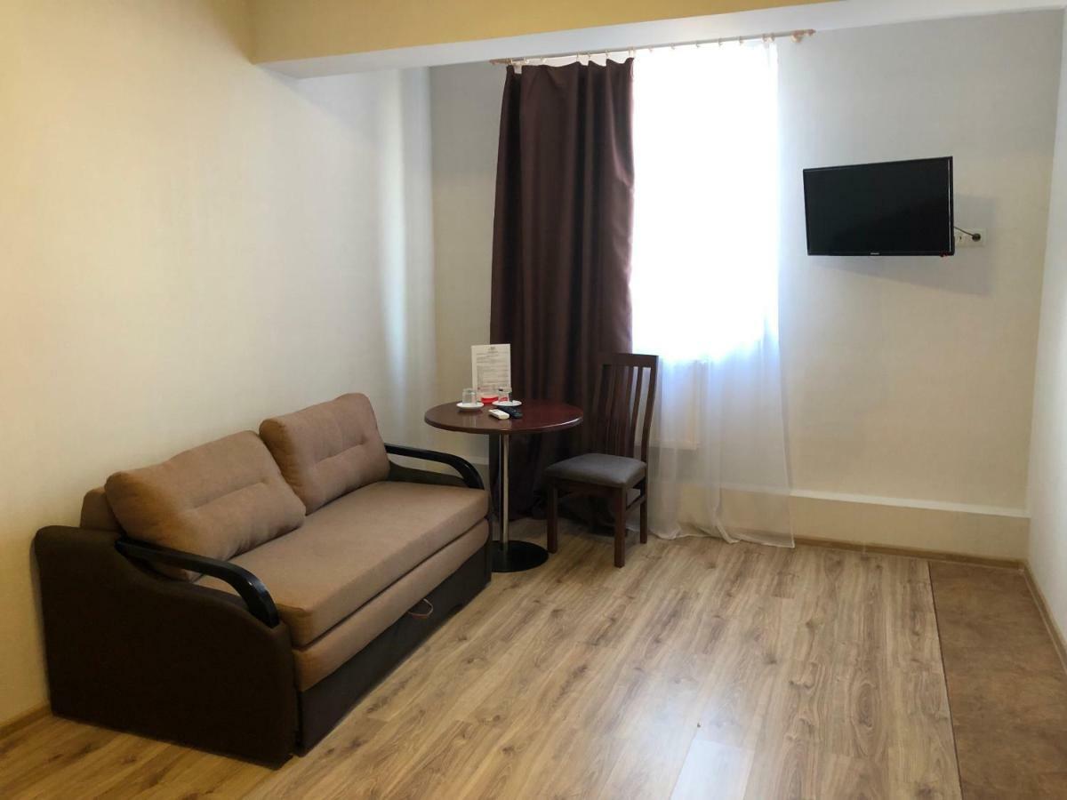 Zhuliany City Hotel Gatnoye Εξωτερικό φωτογραφία