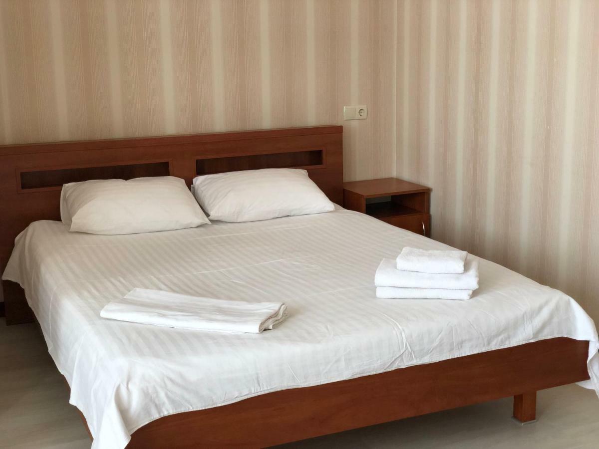 Zhuliany City Hotel Gatnoye Εξωτερικό φωτογραφία